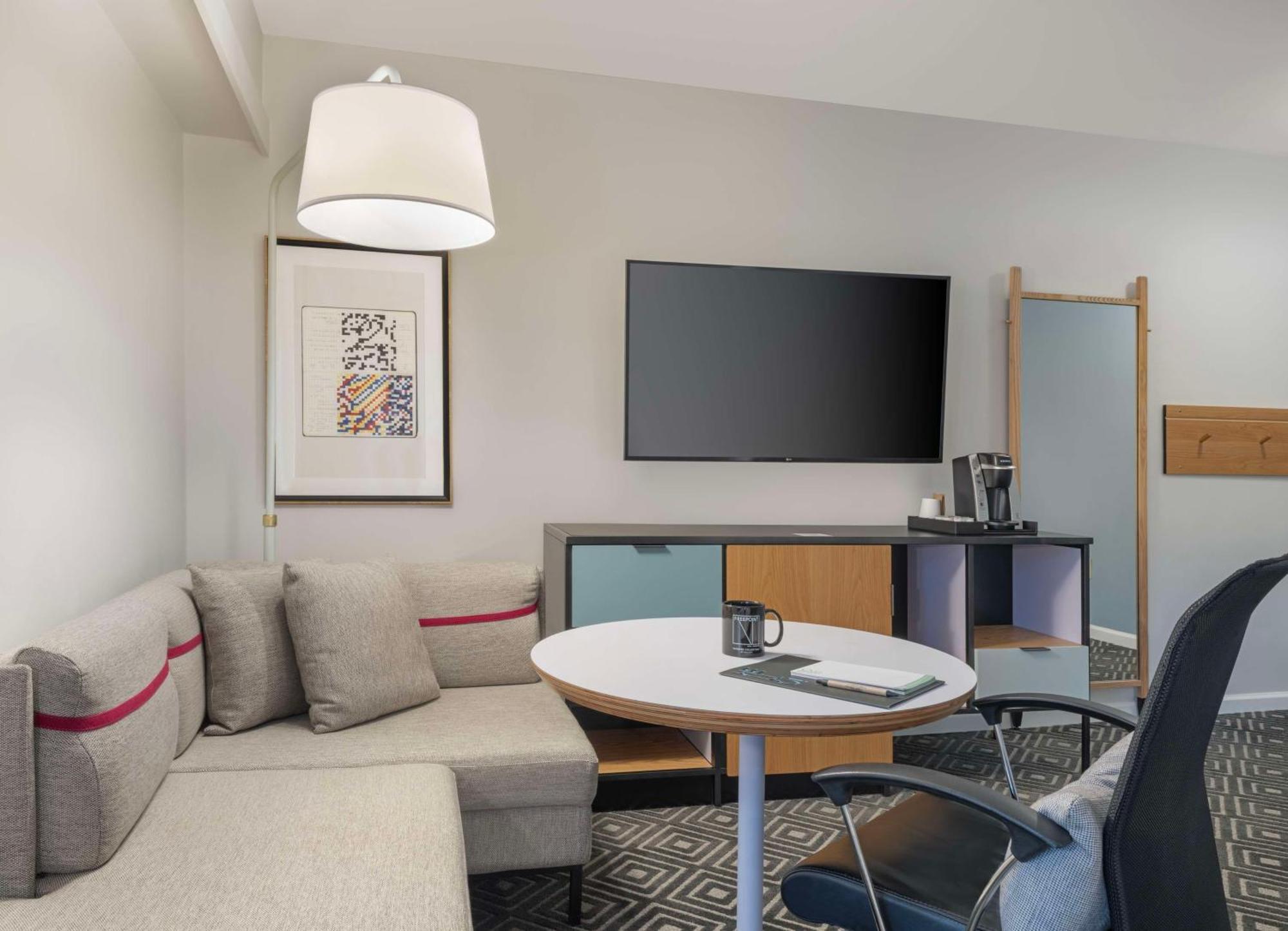 Freepoint Hotel Cambridge, Tapestry Collection By Hilton Eksteriør bilde