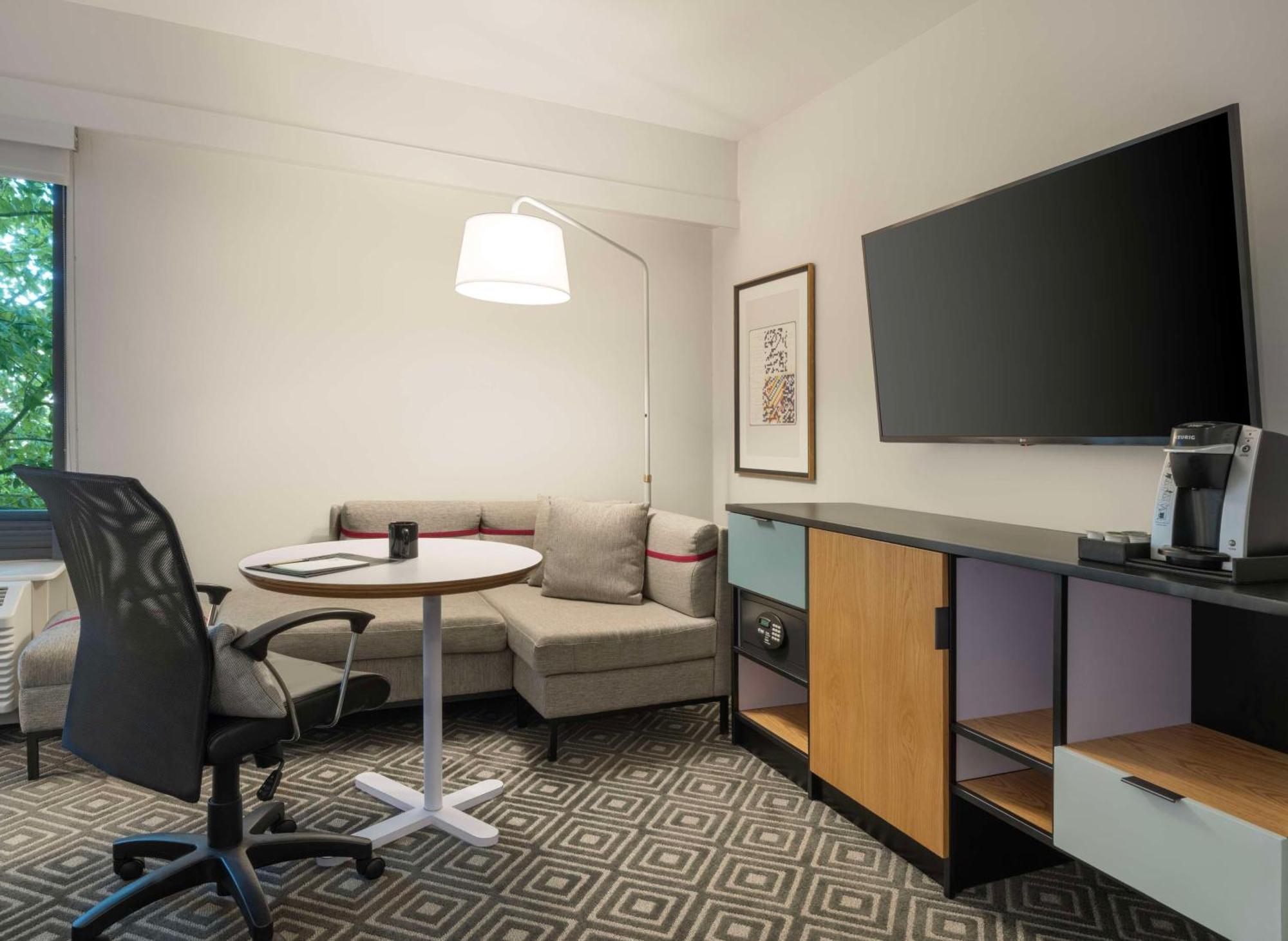 Freepoint Hotel Cambridge, Tapestry Collection By Hilton Eksteriør bilde